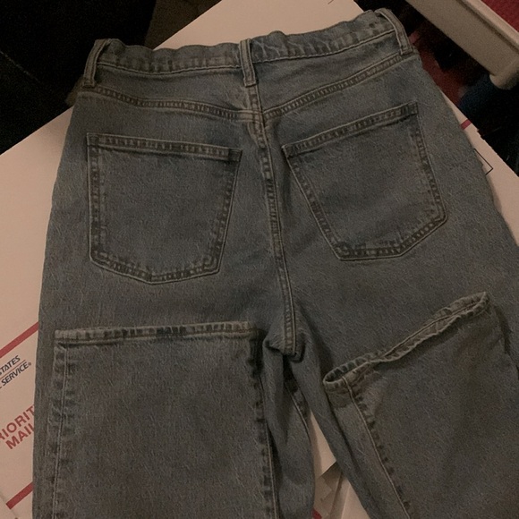Universal Thread Straight Leg High Rise Denim Jeans - EUC Size 6/28R - Picture 8 of 8